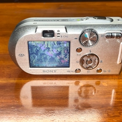 Sony Cybershot DCS P150 7.1megapixel 366968