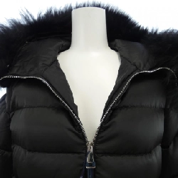 Áo khoác lông vũ MONCLER 638685