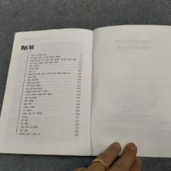 THÁNG NGÀY TÔI SỐNG VỚI NHỮNG NGƯỜI CỘNG SẢN 991035