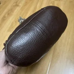 Túi nữ size 20/23*21*8 da thật dây đeo kim loại 2hand 925653