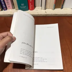 [Chữ Ký Tác Giả] - II Thơ: Hoá Ra Lần Cuối Em Buồn Nghỉ Chơi - Nguyễn Nam An 759289