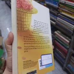 Sách: Con chó nhỏ mang giỏ hoa hồng (B1) 717540