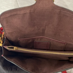Túi Coach dòng Tabby đỏ (đeo vai, đeo chéo) 525517