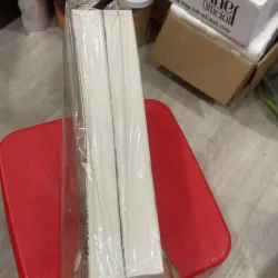 Lấy 1 hoàng hậu không tranh sủng. 788447