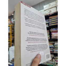 WHEN CLOUDS FELL FROM THE SKY : A DISAPPEARANCE, A DAUGHTER'S SEARCH AND CAMBODIA'S FIRST WAR CRIMINAL - Robert Carmichael 144393