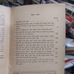Sách: Mấy vấn đề về đường lối quân sự của Đảng ta (A3) Tác giả: Võ Nguyên Giáp 681290