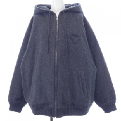 Áo khoác PRADA logo hình tam giác 138574 S212 1ZCA - Hàng hiệu chính hãng