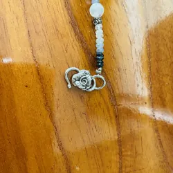 Vòng tay charm bạc, saphire, moonstone 1005272