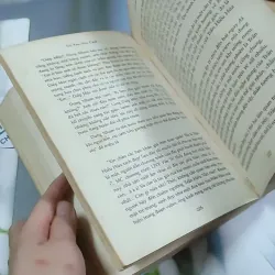 Ai Còn Chờ Ai Giữa Mùa Hoa Nở - Sói Xám Mọc Cánh 744737