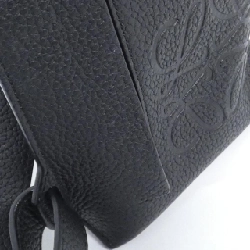 Túi đeo chéo thương hiệu Loewe Vertical T Pocket C500P02X02 - Hàng hiệu Authentic 764067