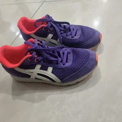 Mua 1 tang 1 sneaker, sandal size 36 giá rẻ thanh lý nhanh  698399