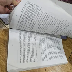 Chúa Nguyễn và vương triều Nguyễn trong lịch sử Việt Nam  (sách photo)
 691556