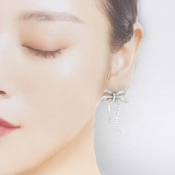 K18WG Bông tai kim cương hình ruy băng 3.40CT - Hàng hiệu Chính hãng 872341