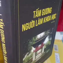 tâm gương người làm khoa học 925756