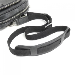 Túi đeo chéo Louis Vuitton Taiga Lama Outdoor M30755 613642