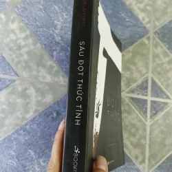 Sáu đợt thức tỉnh - Mur Lafferty 751450