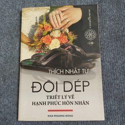 ĐÔI DÉP TRIẾT LÝ VỀ HẠNH PHÚC HÔN NHÂN