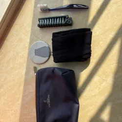 Ví đựng đồ linh tinh.