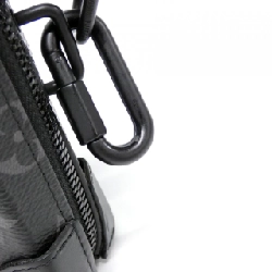 Ví đeo chéo Louis Vuitton Monogram Eclipse Soft Trunk M69838 610292