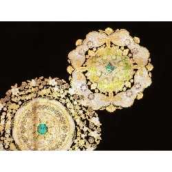 Áo kimono truyền thống với họa tiết vàng và ngọc trai - Hàng hiệu Authentic 878556