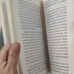 Cuộc Chơi Đầu Tư Mạo Hiểm - Jeffrey Bussgang 961221