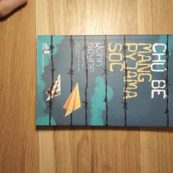 Chú bé Mang Pyjama Sọc 957778