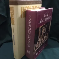 Bộ hai cuốn thơ-văn của Hồ Chí Minh 960682