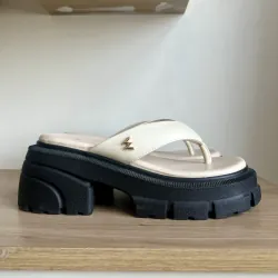 Dép sandal nữ THE QUEEN WOLF màu trắng size 36