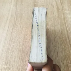 TỪ ĐIỂN HOA - VIỆT THÔNG DỤNG 1004644