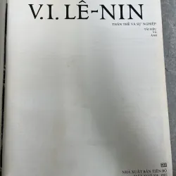 V.I.LÊNIN THÂN THẾ VÀ SỰ NGHIỆP 974999