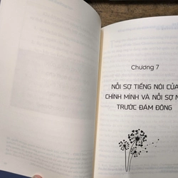 Nỗi sợ hãi mầu nhiệm (Nguyễn Mạnh Tuấn) + Đừng để nỗi sợ cản đường bạn (Helen Odessky) 367115