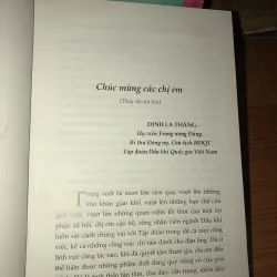 Dịu dàng và bừng sáng  1000764