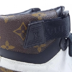 Giày thể thao LOUIS VUITTON - Hàng hiệu Authentic 907345