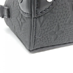 Túi đeo vai Louis Vuitton Trillon Monogram Steamer Wearable Wallet M81746 613179