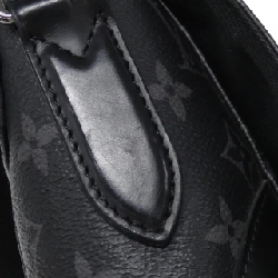 Túi đeo chéo Louis Vuitton Monogram Eclipse Messenger Explorer PM M40565 610112