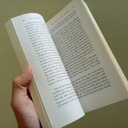 The things they carried, english book, sách tiếng Anh  960930