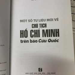 MỘT SỐ TƯ LIỆU MỚI VỀ CHỦ TỊCH HỒ CHÍ MINH TRÊN BÁO CỨU QUỐC - VŨ VĂN SẠCH 277056