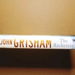 The Racketeer- John Grisham 

 290872