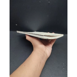 Bỏ Đói Yêu Thương mới 80% bẩn bìa 2019 HCM2606 Lạc Nhiên VĂN HỌC 916105