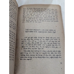 Người thầy giáo xã hội chủ nghĩa - Nguyễn Văn Lê