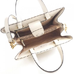 Túi GG Marmont 448054 DTD1T của Gucci 615483