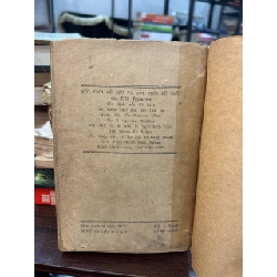 Một Thời Để Yêu Và Một Thời Để Chết - None 936655