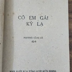 Tiểu thuyết Pháp của Georges Simenon: CÔ EM GÁI KỲ LẠ 715388