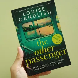 The other passanger, sách ngoại văn tiếng Anh, english book, tiểu thuyết 