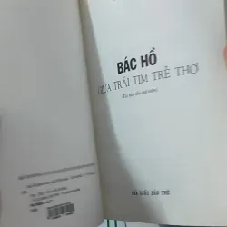 Bác Hồ Giữa Trái Tim Trẻ Thơ 928553