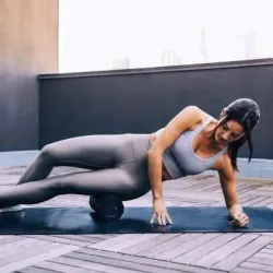 THERABODY Thiết Bị Massage Theragun Wave Roller 1037428