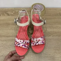Sandals xuồng crocs 2hand cao 7p size w7-37 độ mới cao hình chụp thật 989708