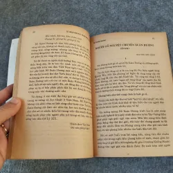 HỒ XUÂN HƯƠNG 719969