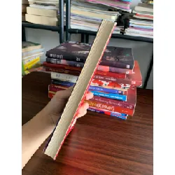 Charlie Bone và quả cầu xoắn thời gian – Jenny Nimmo (NXB Trẻ) 572254