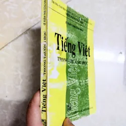 Sách: Tiếng Việt trong trường học 719818